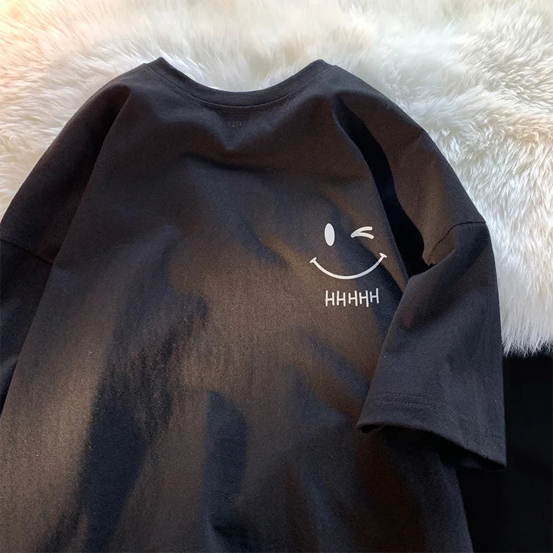 Smiling Face Oversized T-Shirt - Casual Pullover for Men & Women